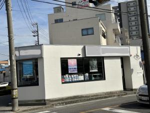 色褪せた外壁に高耐久外壁塗装マイティシリコン